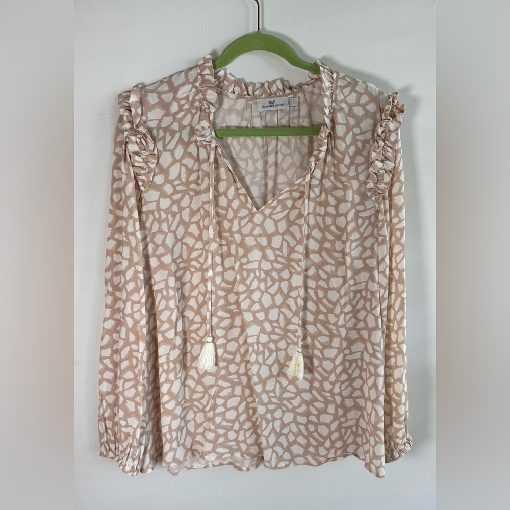 Vineyard Vines Blouse • Women’s large